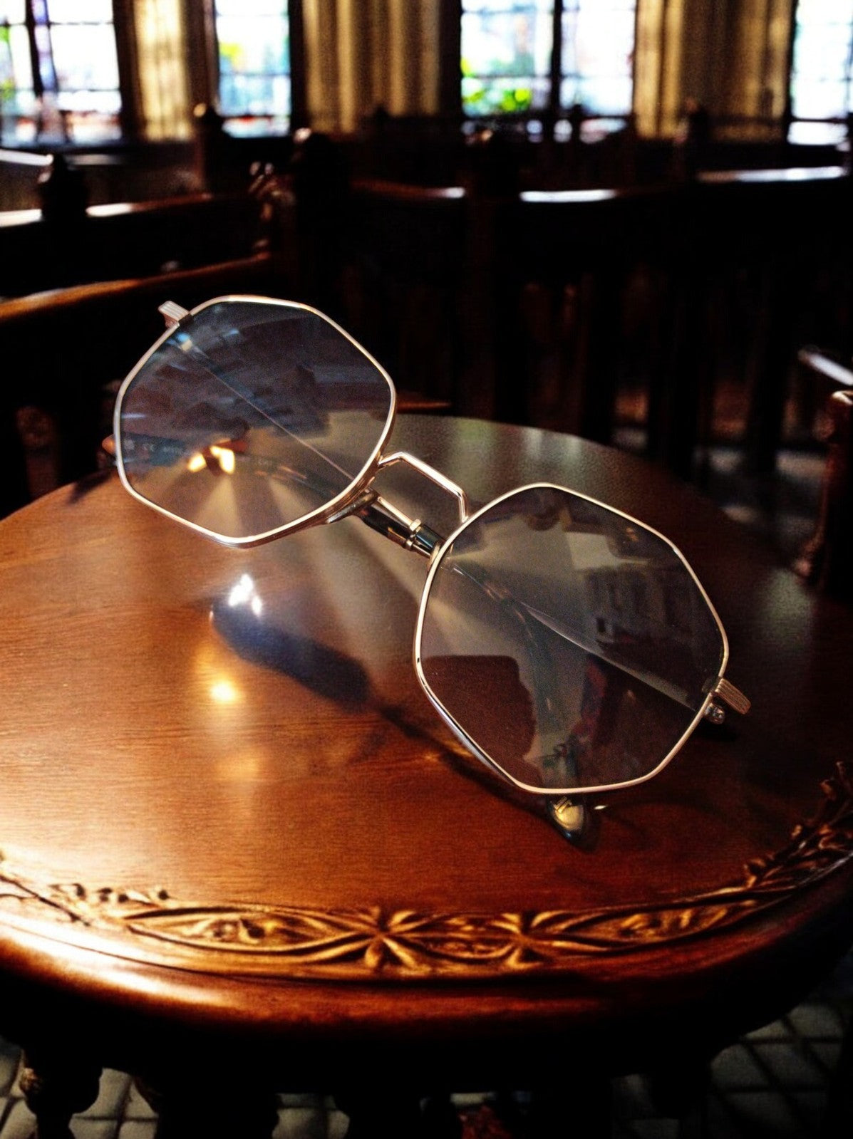 Lunettes de soleil homme Jimmy Fairy octogonales dorées + étui assorti
