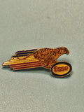 Pin's vintage Esso guépard émaillé collection automobile rétro