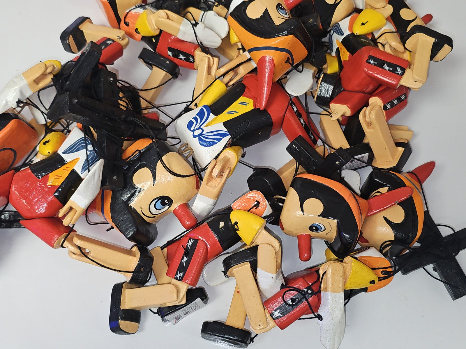 Gros lot marionnettes Pinocchio bois peintes main à démêler théâtre décor jouet