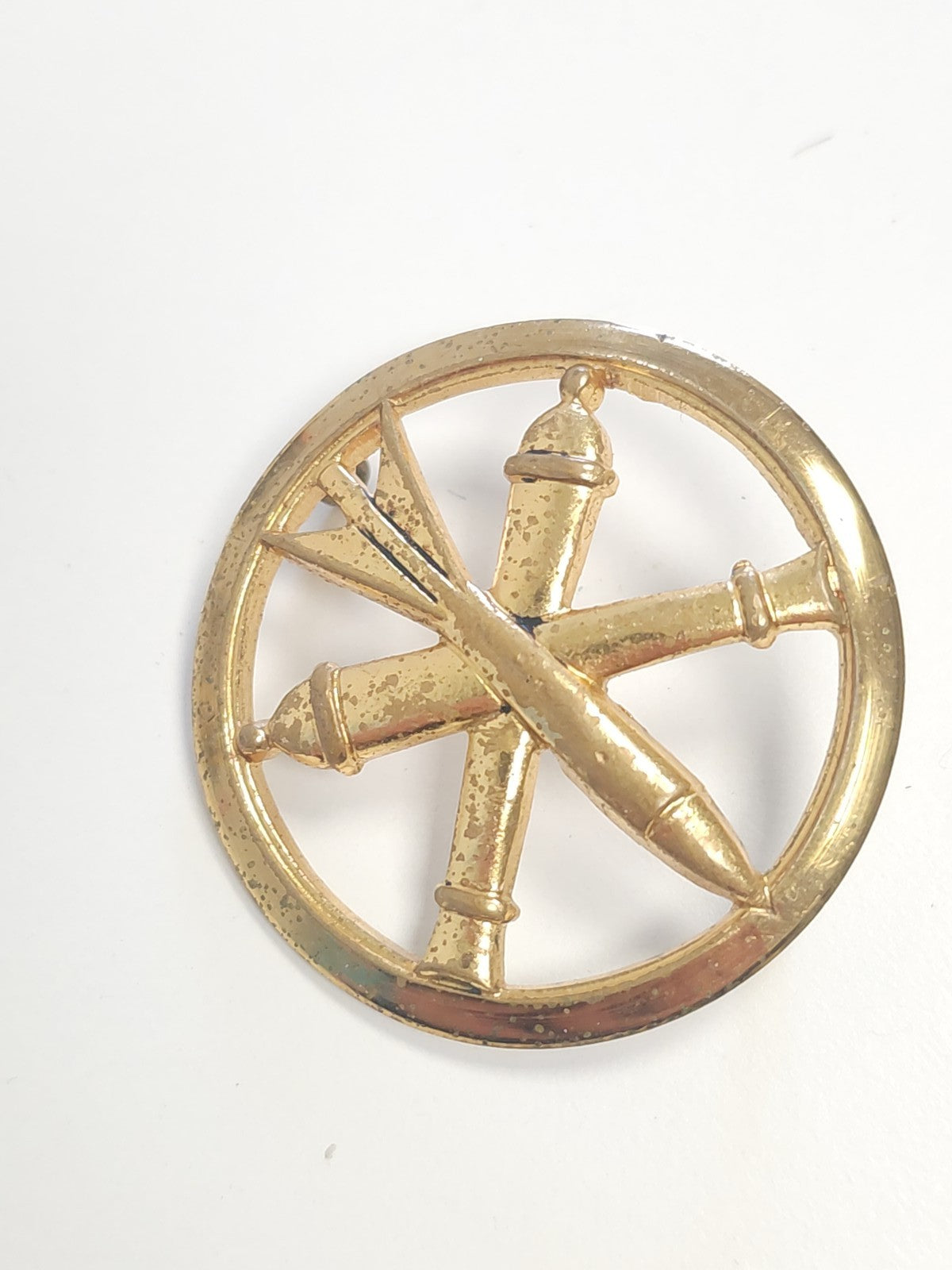 Insigne béret Artillerie militaire métal jaune emblème armée uniforme badge