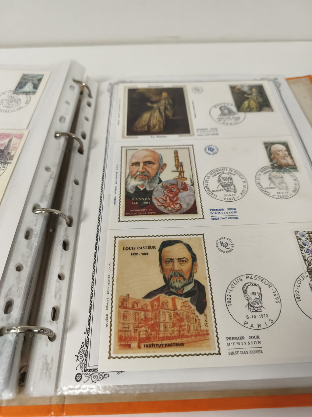 Lot enveloppes FPD timbrées France, thématique Poste et Ballons, album inclus