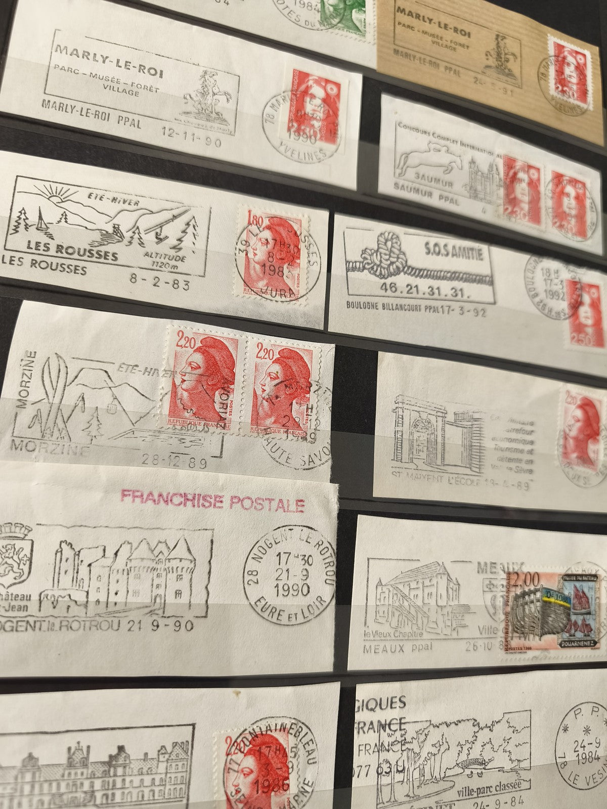Lot anciens timbres oblitérés France sur fragments Marianne et thématiques