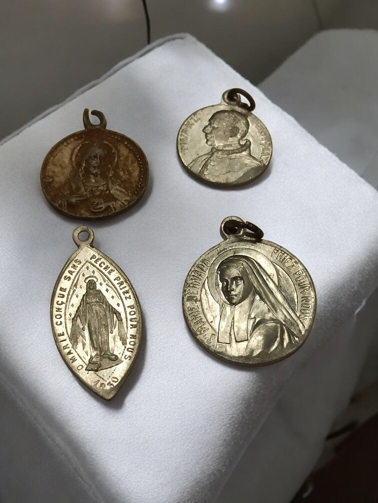 Médaille religieuse ancienne lot x4 vintage, pendentif catholique France