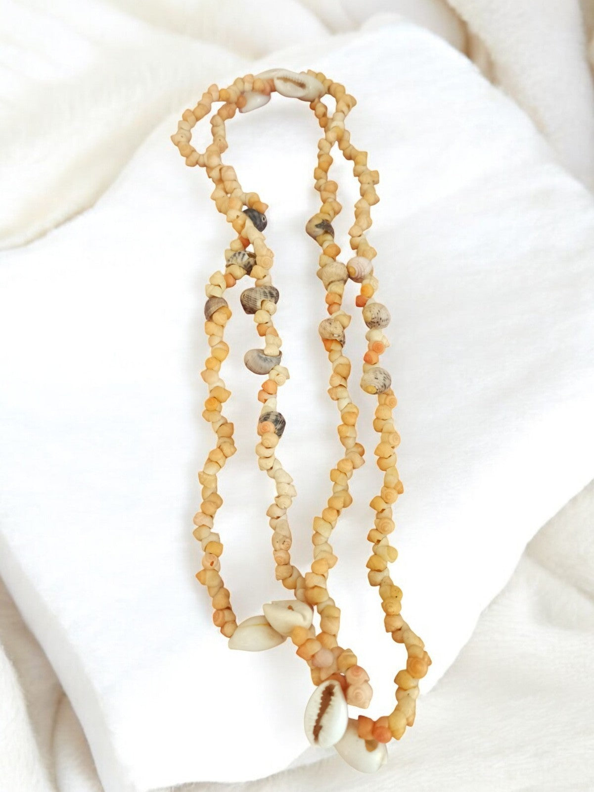 Collier ancien vintage coquillages naturel, gros modèle rétro, bijou original