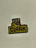 Pin's vintage Clark chariot élévateur vert ancien, collection transport (Ref 1)