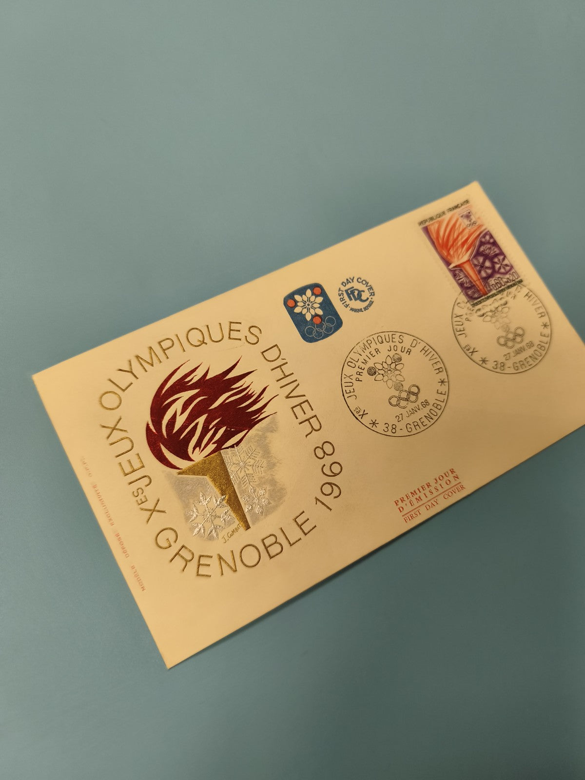 Enveloppe FDC Jeux Olympiques Grenoble 1968 flamme dorée premier jour