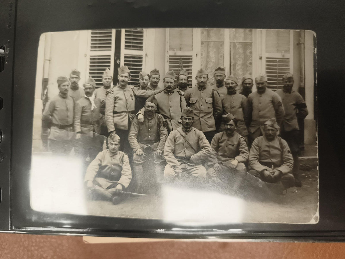 Photographie militaire groupe soldats uniforme WW1 Première Guerre