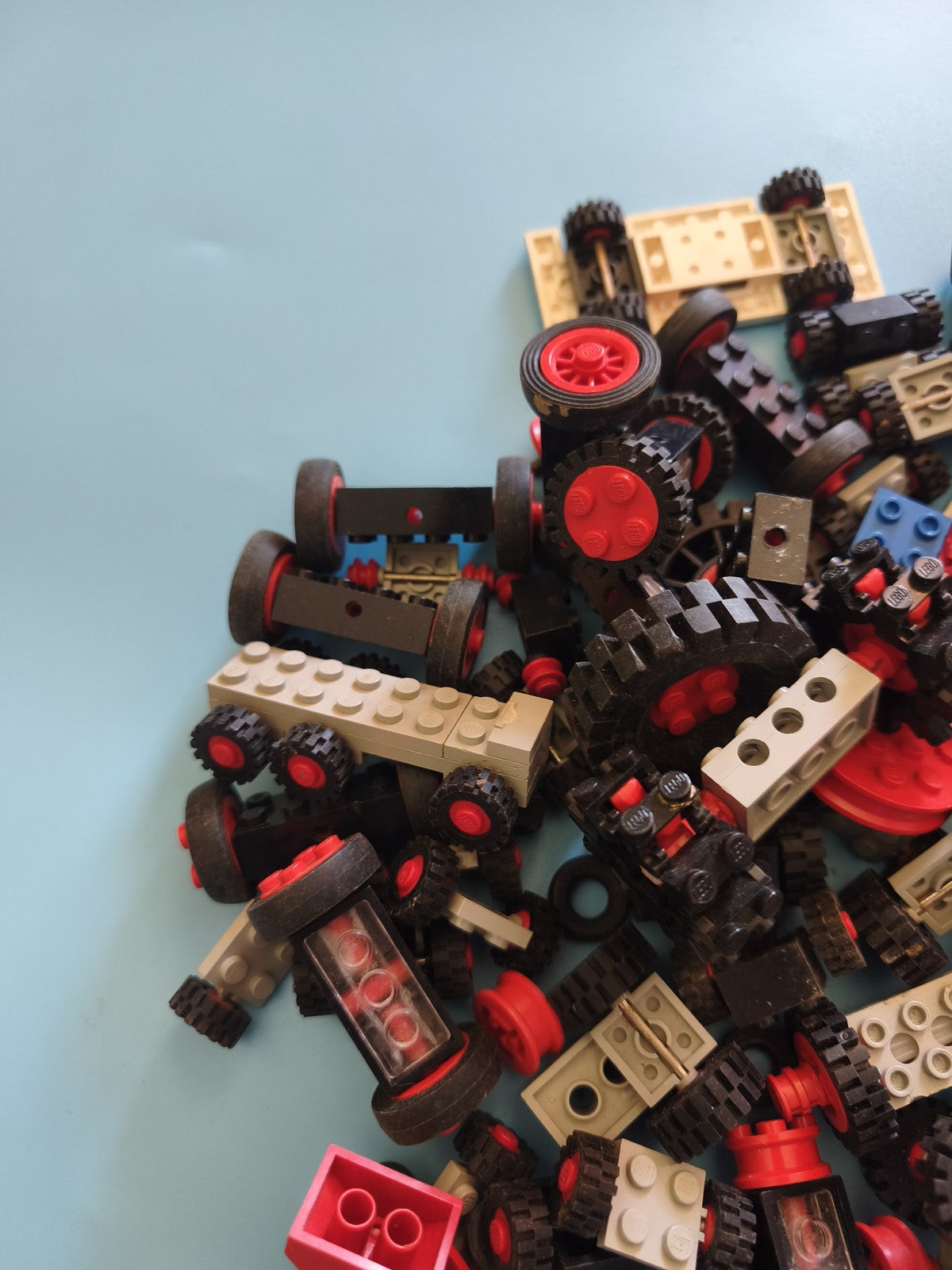Lot de roues LEGO anciennes vintage rétro pour constructions et véhicules de col