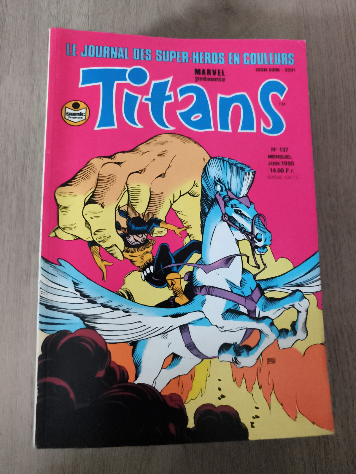 Comic Titans n°137 Semic Marvel juin 1990 ancien super-héros vintage