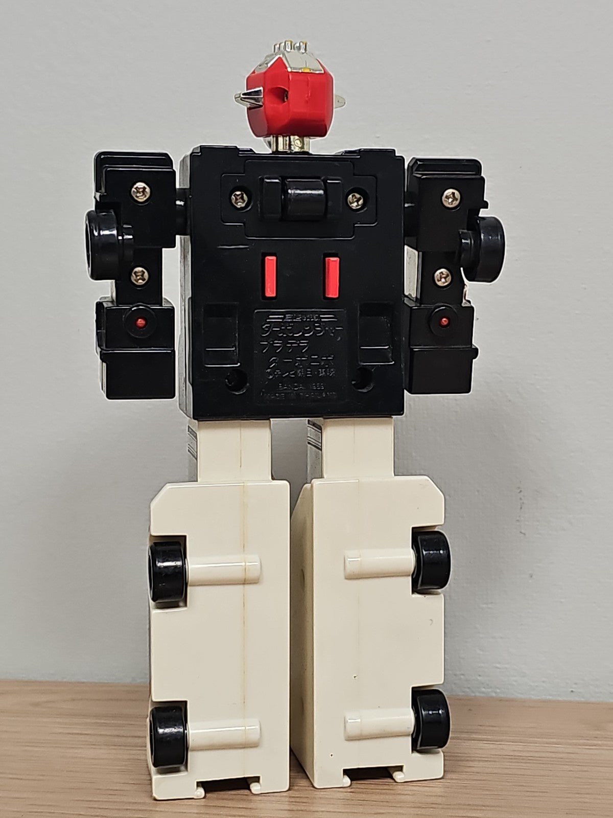 Figurine rétro Bandai Power Rangers Megazord original ancien jouet vintage rare