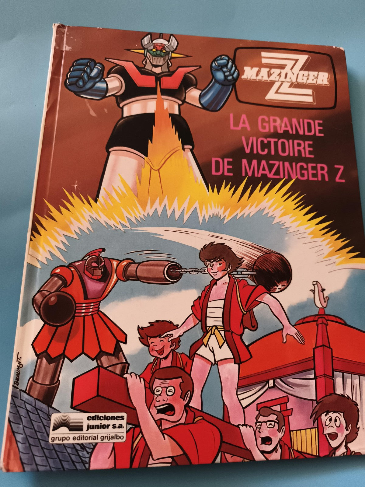 Livre Mazinger Z La Grande Victoire BD manga robot couverture couleur