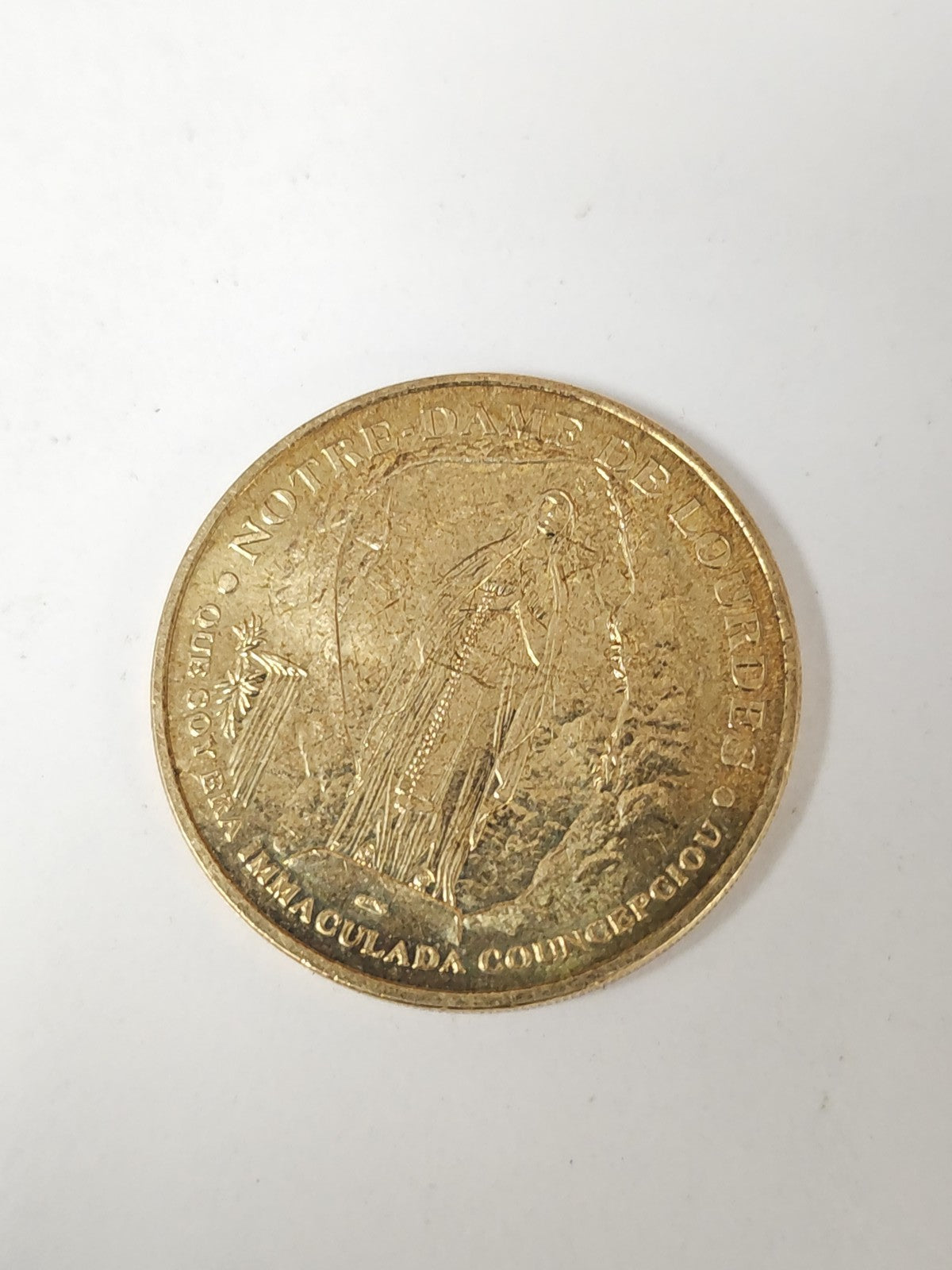 Pièce commémorative Lourdes souvenir religieux France médaille événement spécial