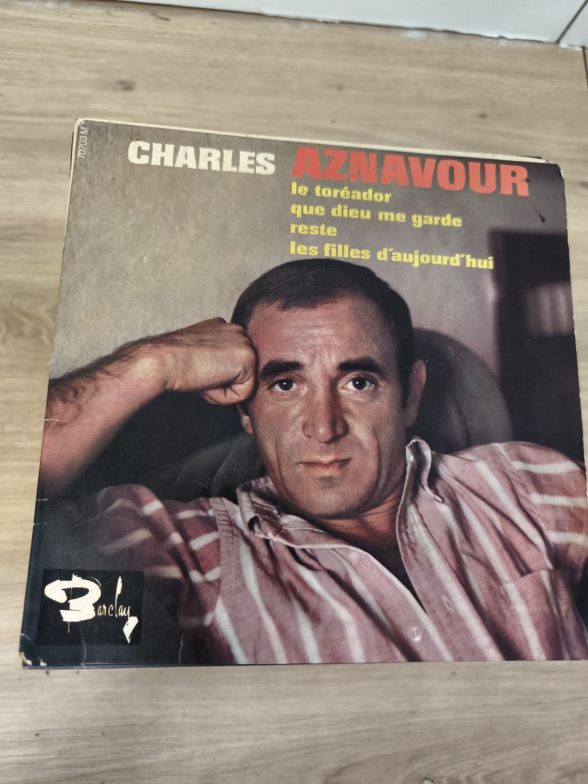 Vintage 45T Charles Aznavour Barclay ? Le Toréador, pochette photo d'époque