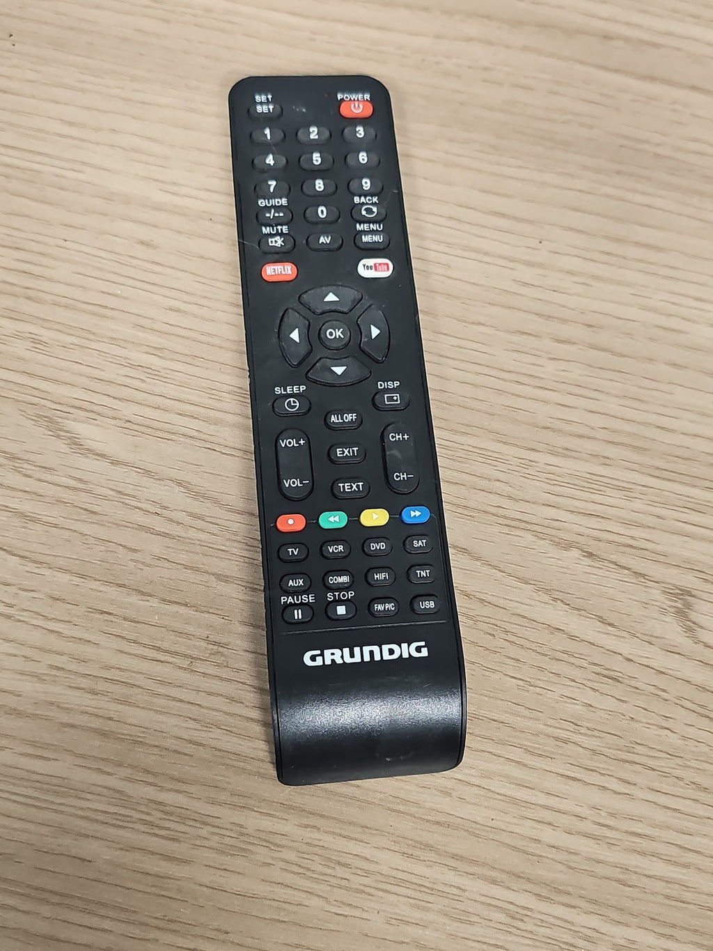 Télécommande Grundig universelle noire rétro, accessoire TV d'occasion