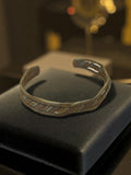 Bracelet manchette vintage ancien, métal travaillé, style ethnique, bijou large