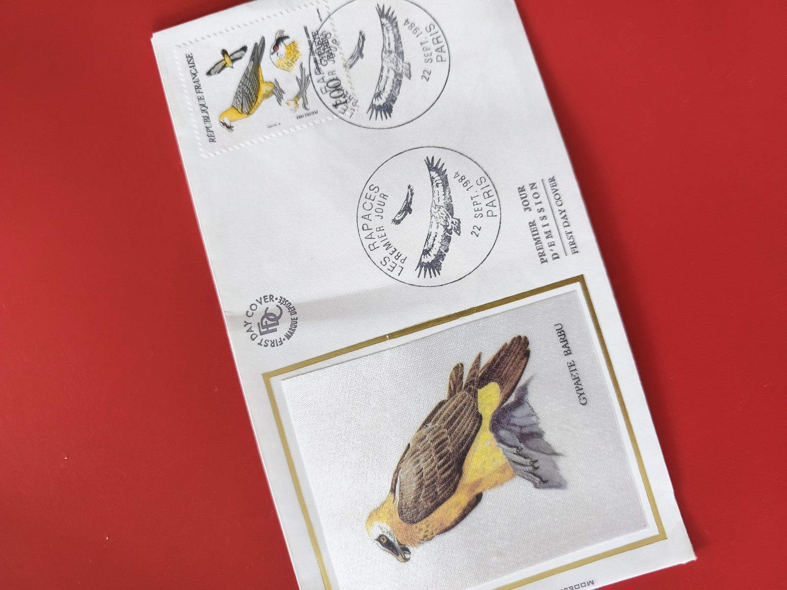 Enveloppe philatélie premier jour oiseaux rapaces timbre Gyps fulvus Paris
