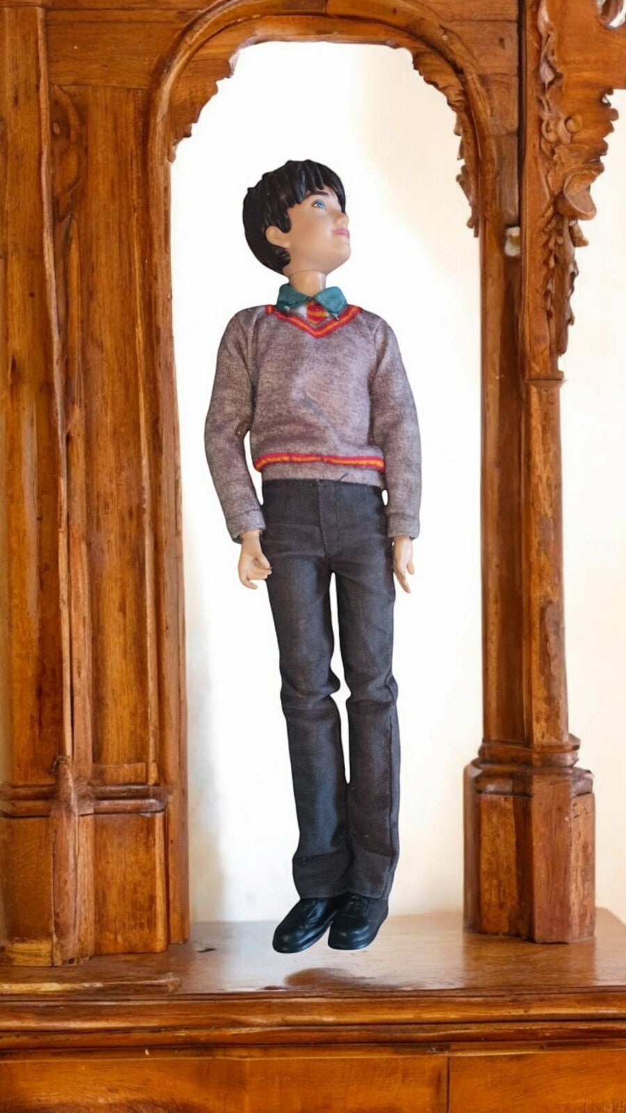 Poupée Harry Potter vintage pull gris pantalon noir figurine articulée