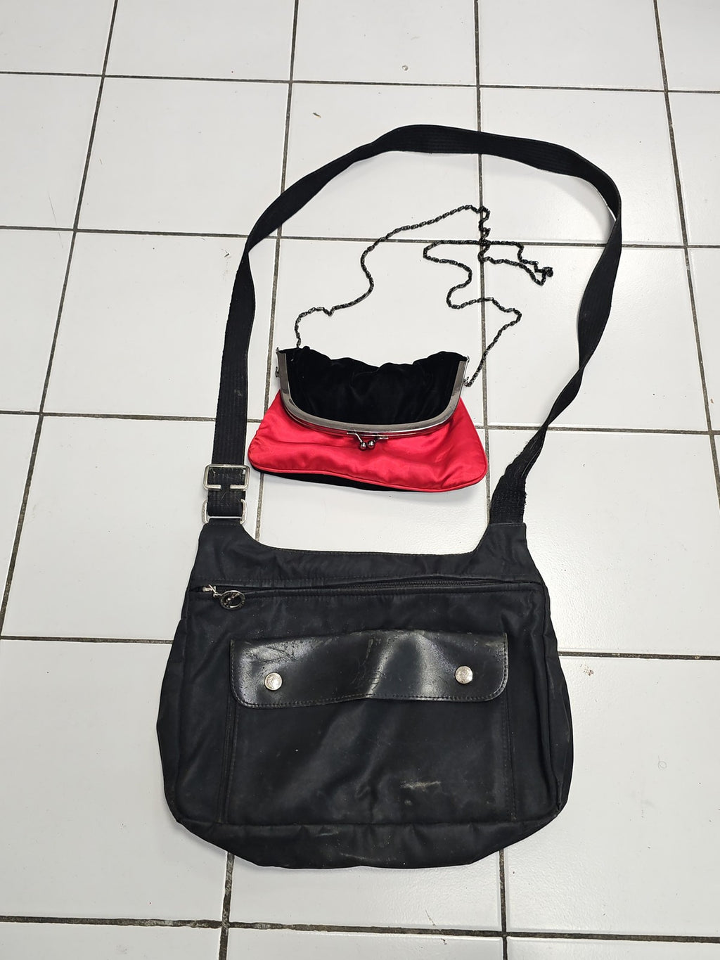 Lot 2 sacs bandoulière vintage dont ancien Longchamp, sac rétro collection