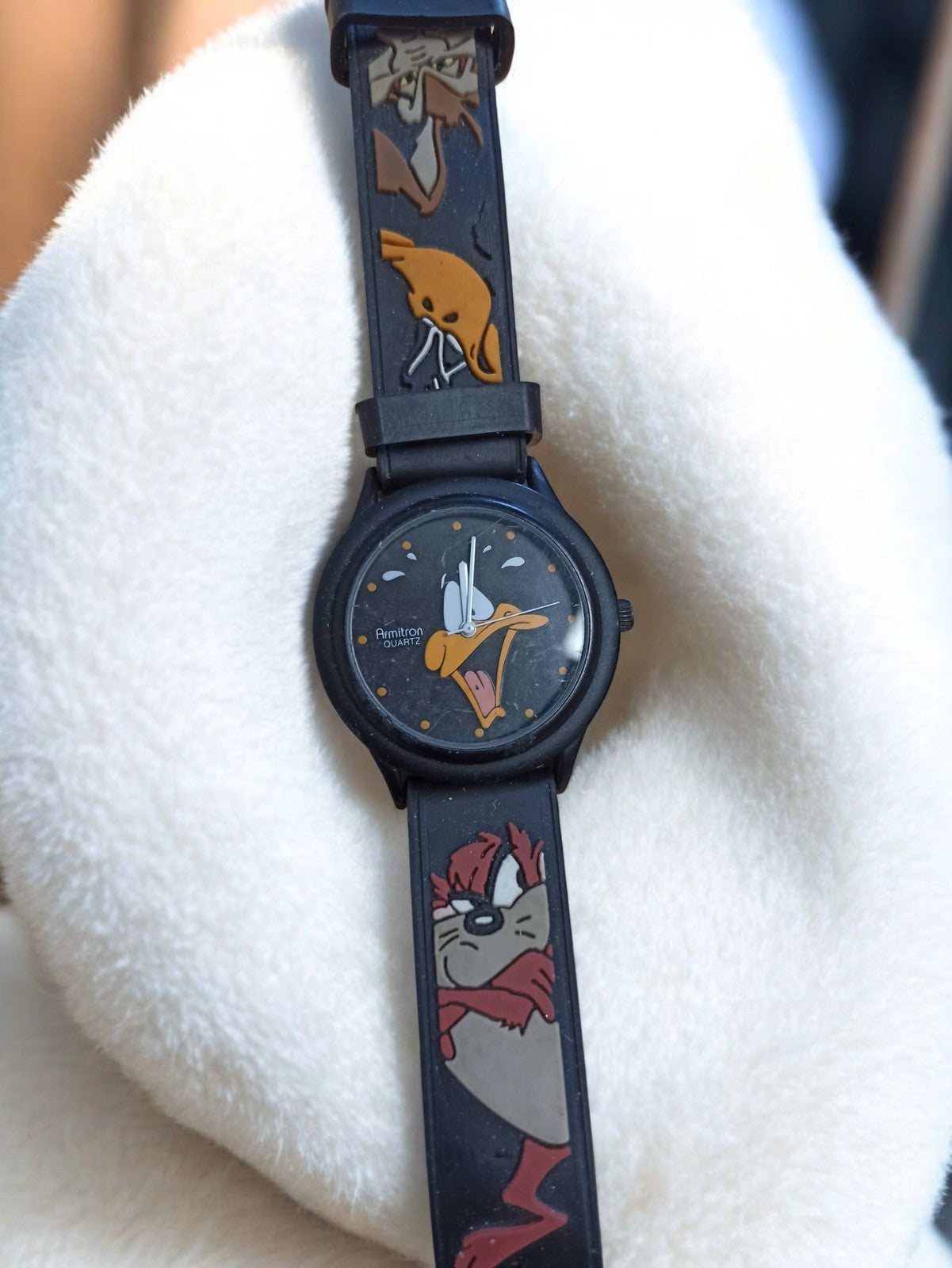 Montre Armitron Looney Tunes vintage noire, Taz et Coyote, rétro ancien