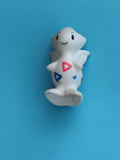 Figurine marionnette doigt Pokémon Togepi jouet blanc motifs bleu rouge
