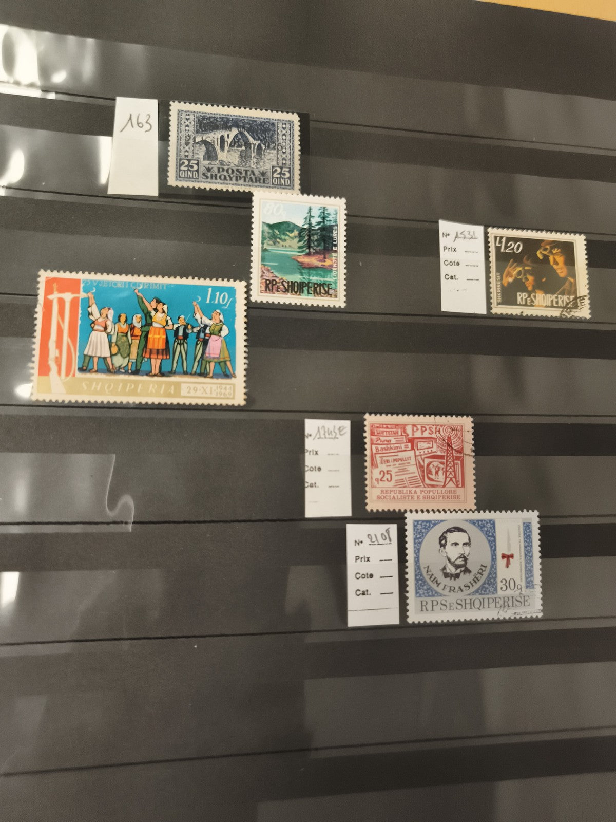 Timbres Albanie RP Shqiperise thématiques divers lot x6 philatélie