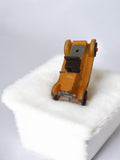 Voiture miniature ancienne vintage orange rétro pour collectionneur d?occasion