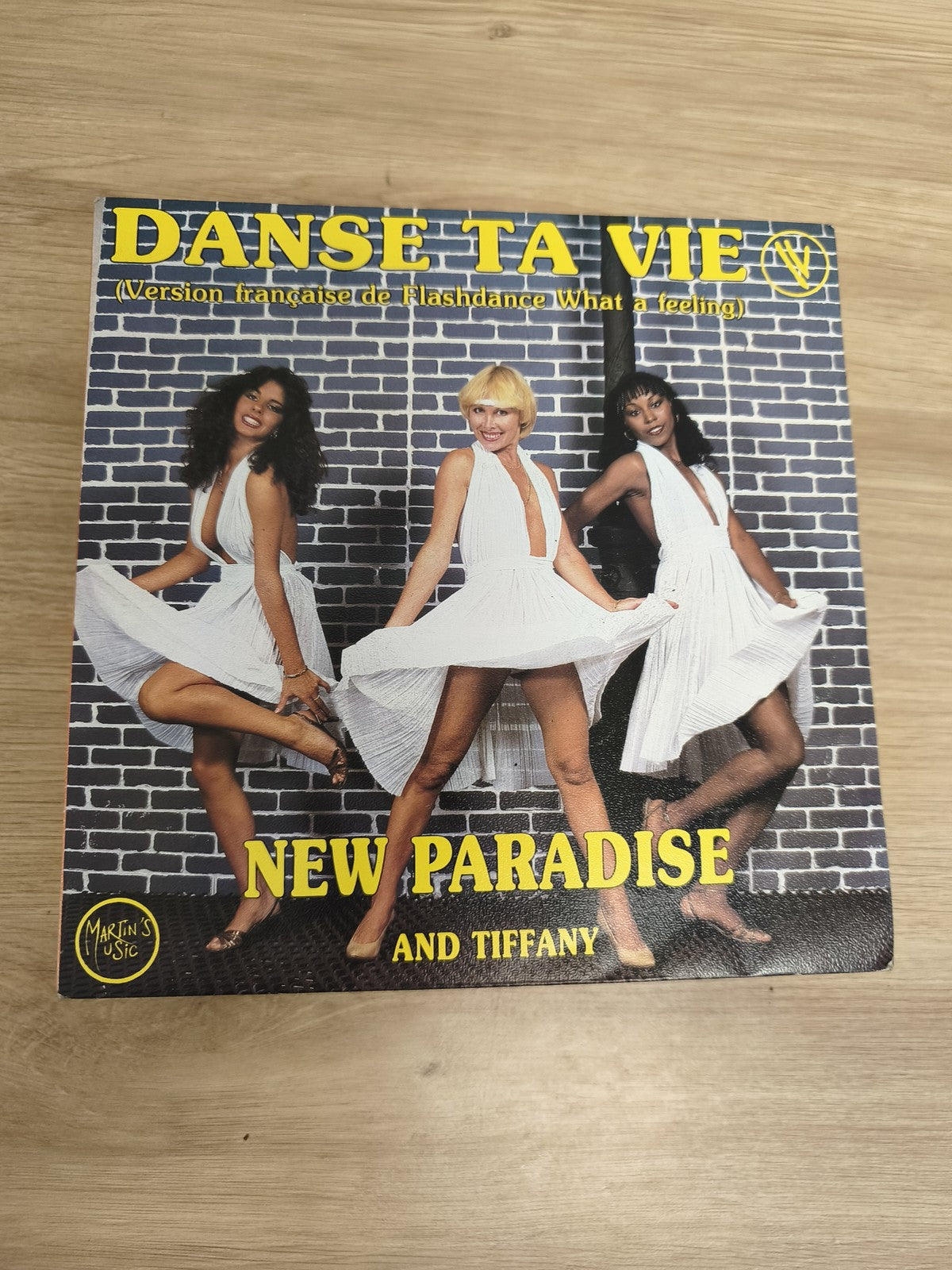 Vinyle 45T New Paradise Danse Ta Vie version française Flashdance pochette photo