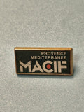 Vintage pin's MACIF Provence Méditerranée rectangle vert collection assurance