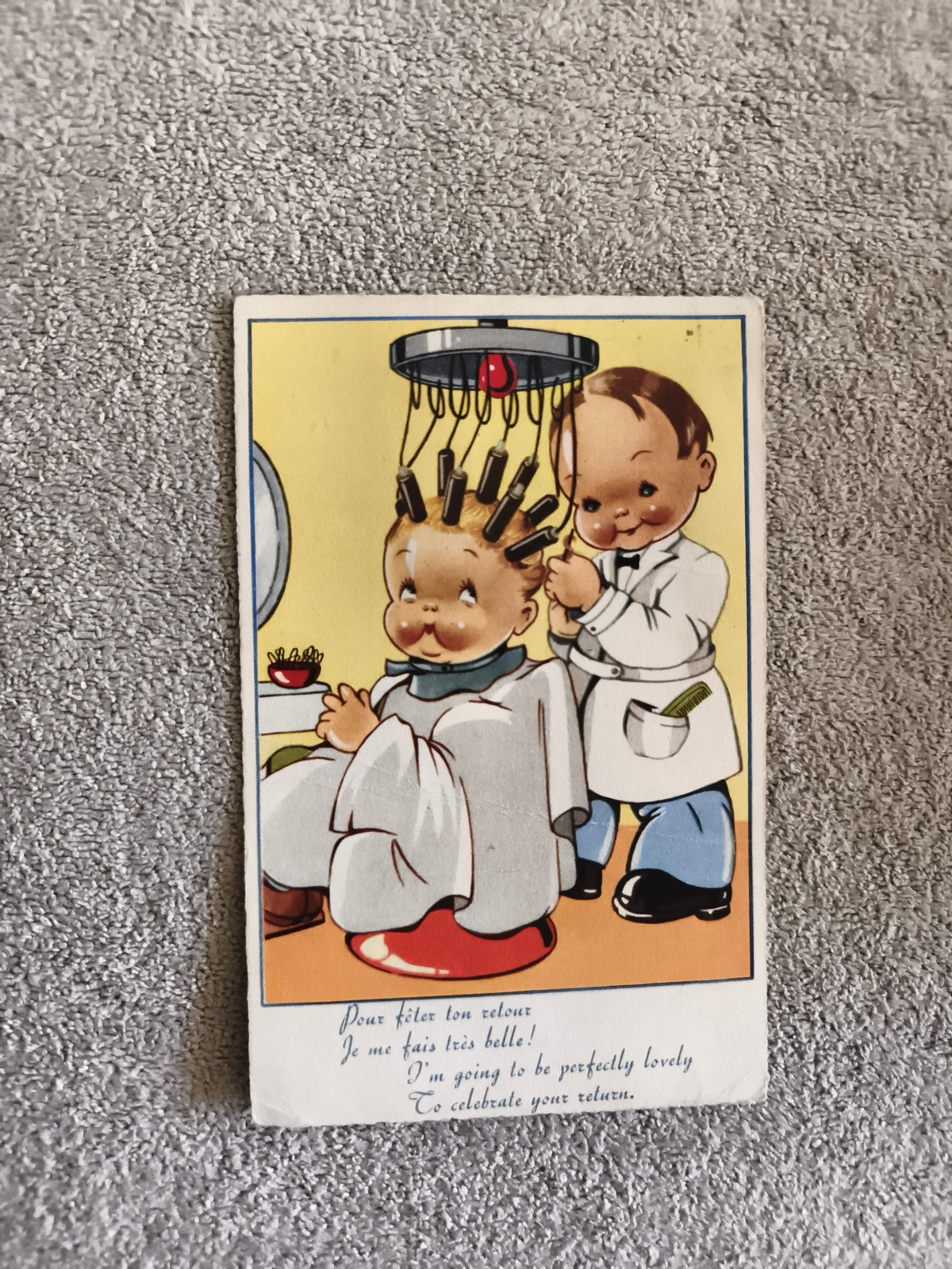 CPA illustrée humour coiffeur enfant déco rétro bilingue