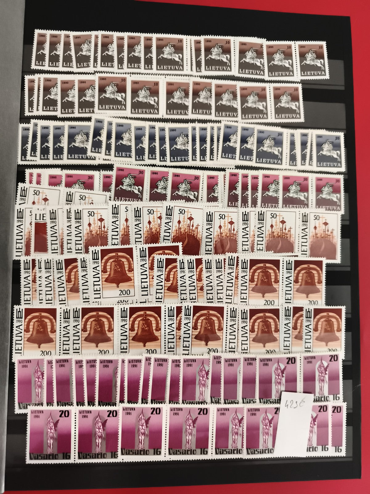Timbres Lituanie 1990-1991 lot séries LIETUVA Vytis cloche Vasario philatélie