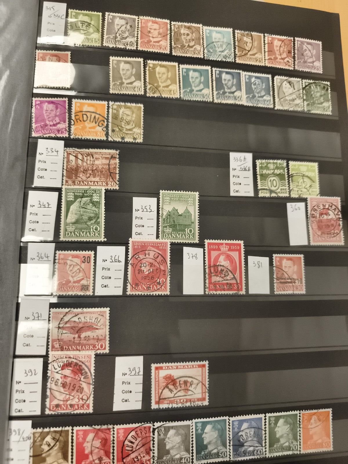 Timbres oblitérés Danemark lot x30, portraits, monuments, philatélie Europe