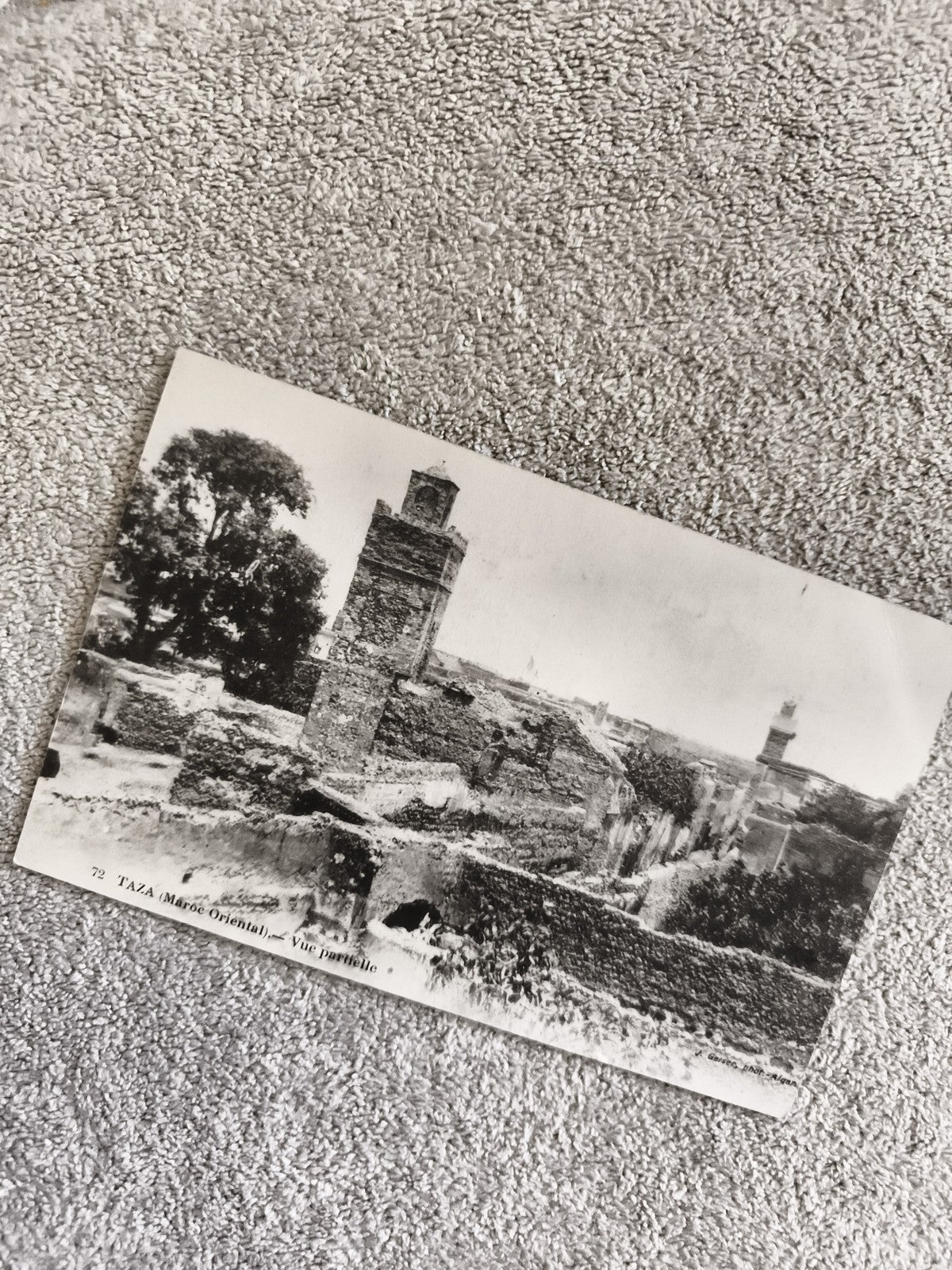 CPA Taza Maroc Vue partielle ruines mosquée noir et blanc début XXe