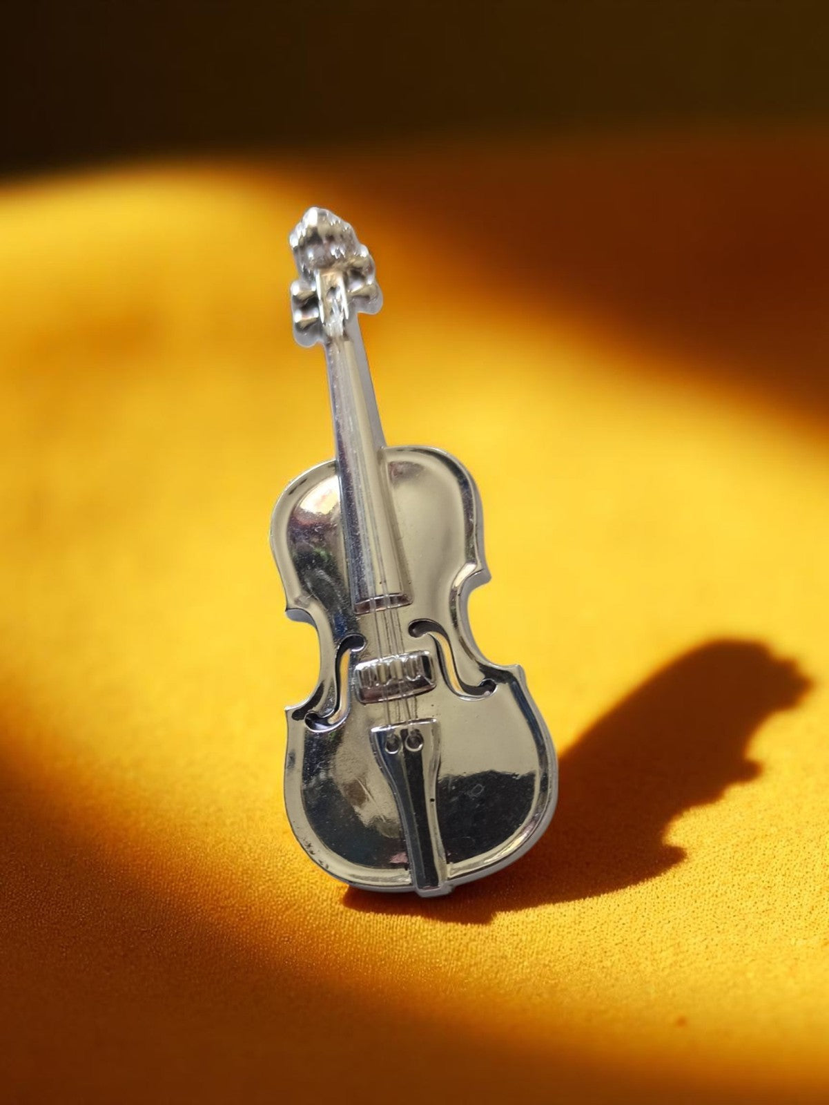Broche vintage violon argenté, bijou fantaisie musique, brooch instrument