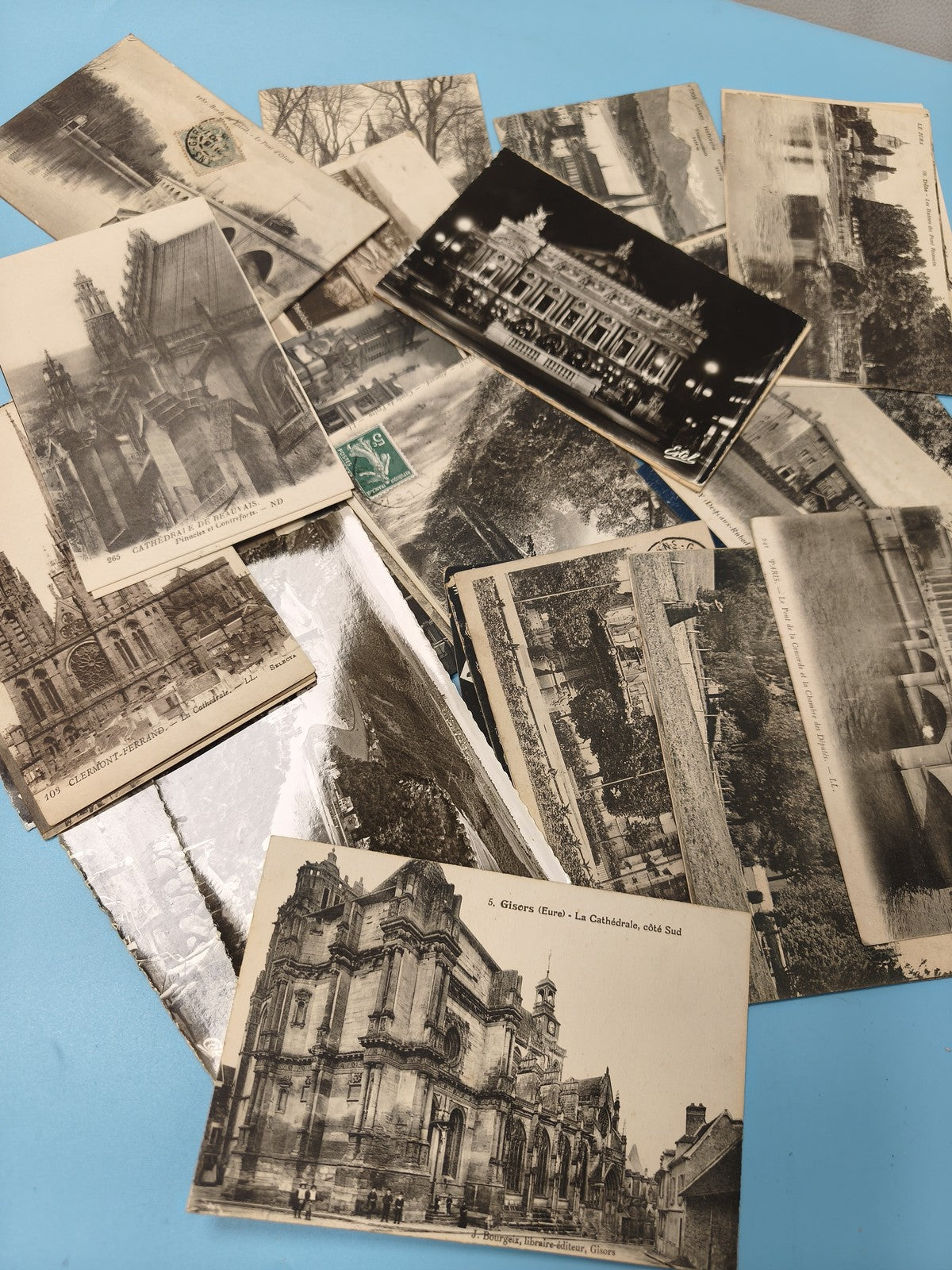 Lot cartes postales anciennes CPA monuments villes France collection vrac