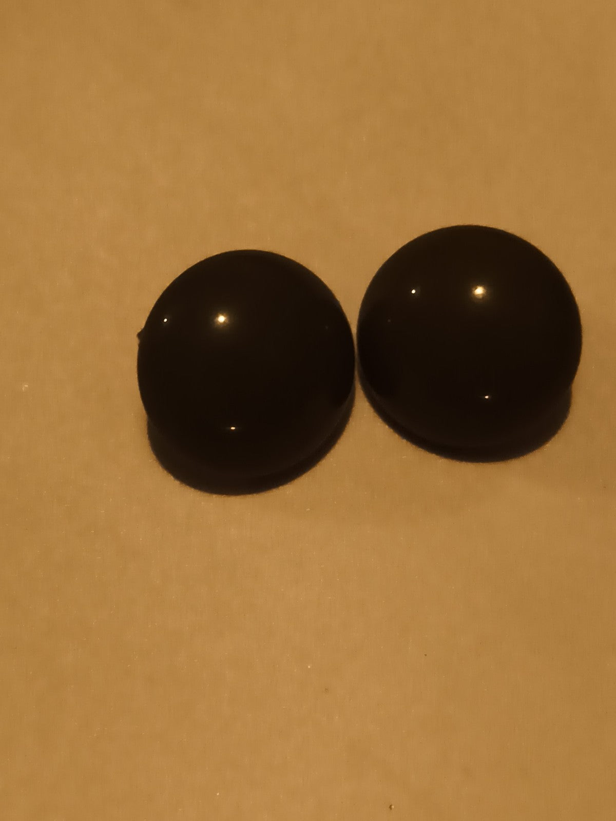 Paire boucles d’oreilles vintage cabochon noir clips rétro élégant