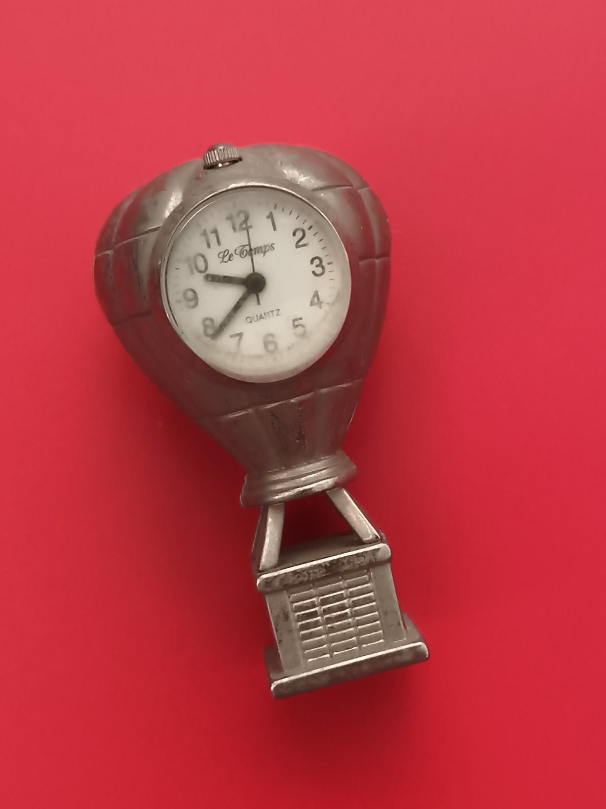 Montre réveil miniature Le Temps ballon montgolfière vintage quartz déco