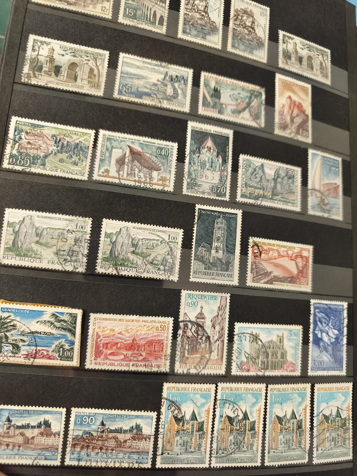 Lot anciens timbres oblitérés France paysages monuments collection philatélie