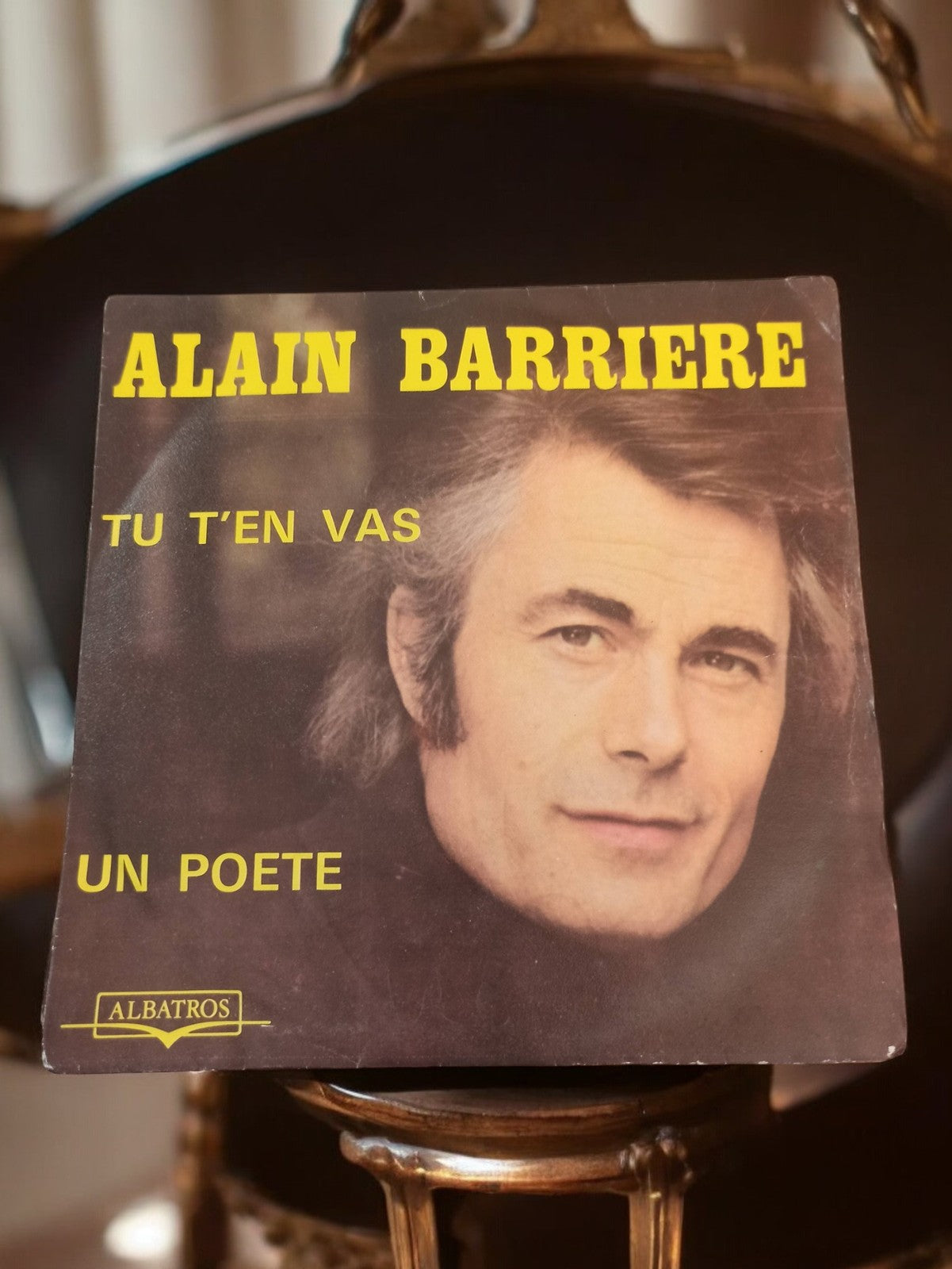 Vintage vinyle 45 tours ancien Alain Barrière disque collection rétro chanson fr
