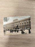 Ancienne carte postale Lyon Palais St Pierre CPA couleur ? scène animée vintage