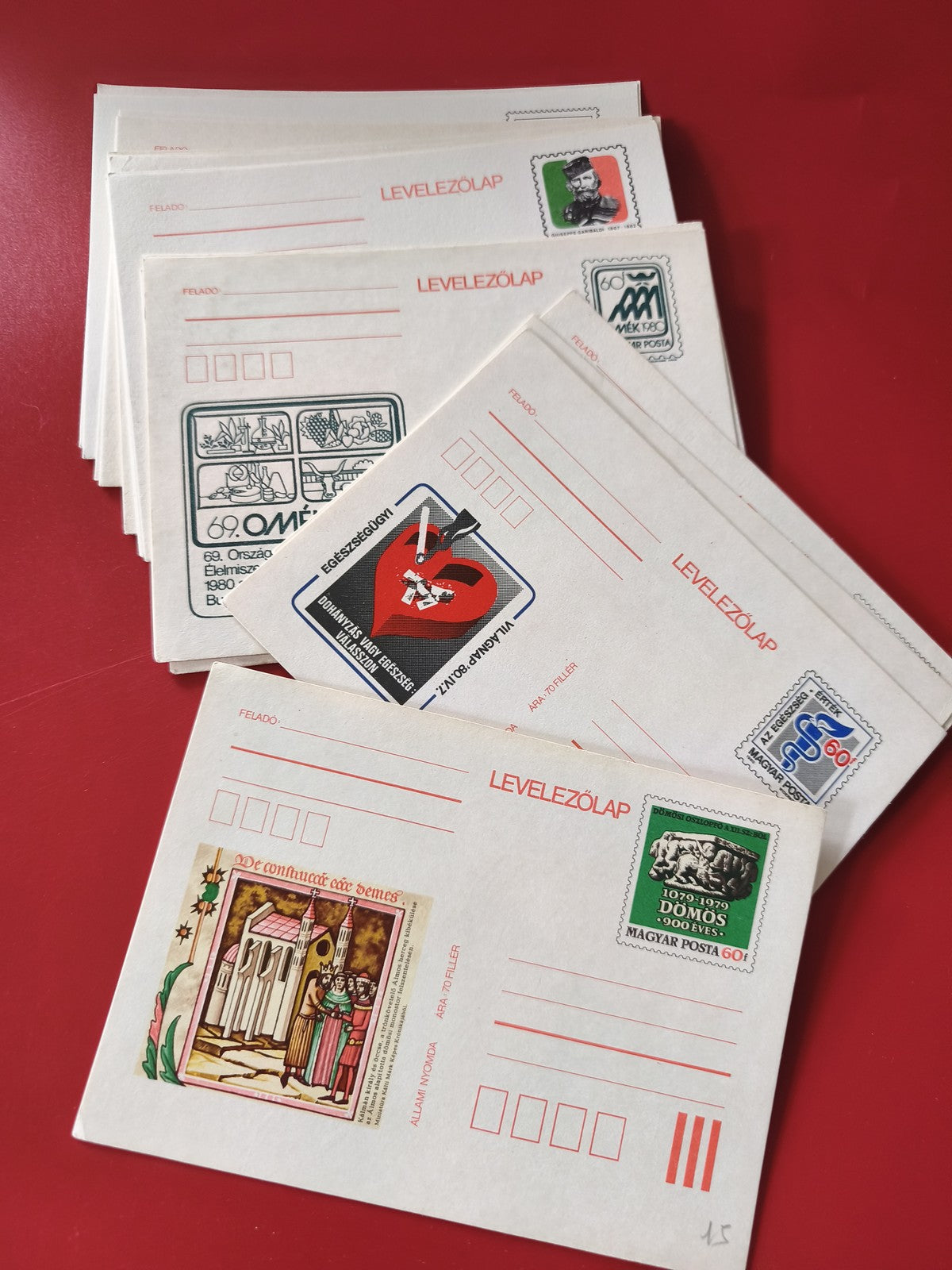 Lot de cartes postales thématiques philatélie avec timbres illustrés Hongrie