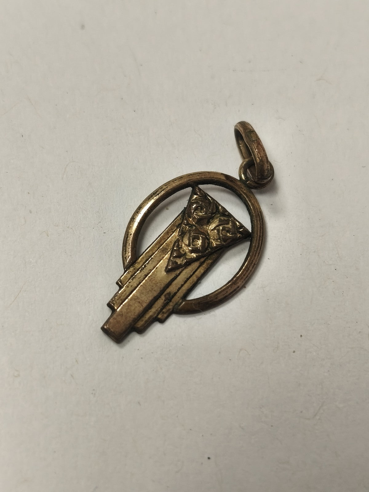 Pendentif rétro ancien, bijou fantaisie vintage pour collection ou cadeau origin