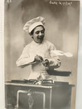 Carte postale ancienne CPA chef enfant saute crêpe cuisine rétro