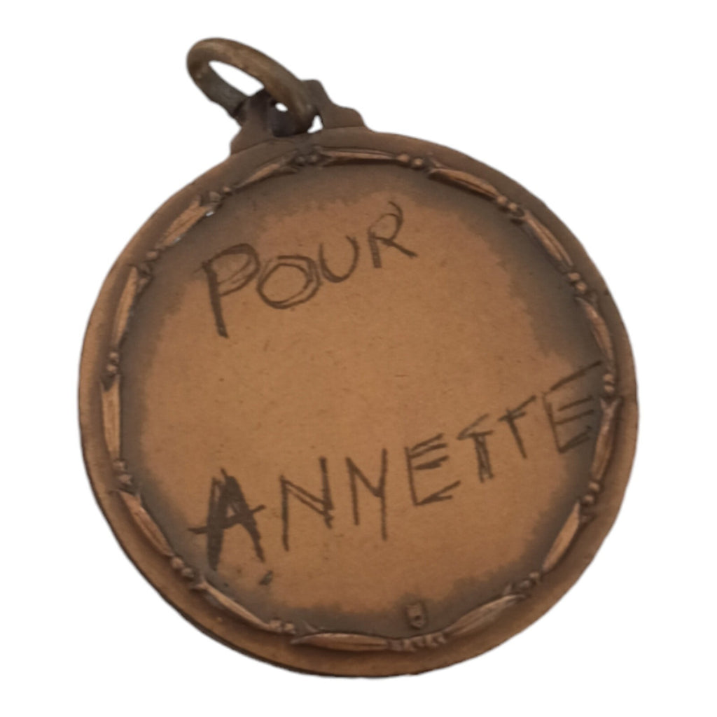 Médaille ancienne basket bronze, relief joueur et ballon, sport vintage
