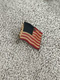 Pin's vintage drapeau USA émail, broche pavillon américain (Ref 10)