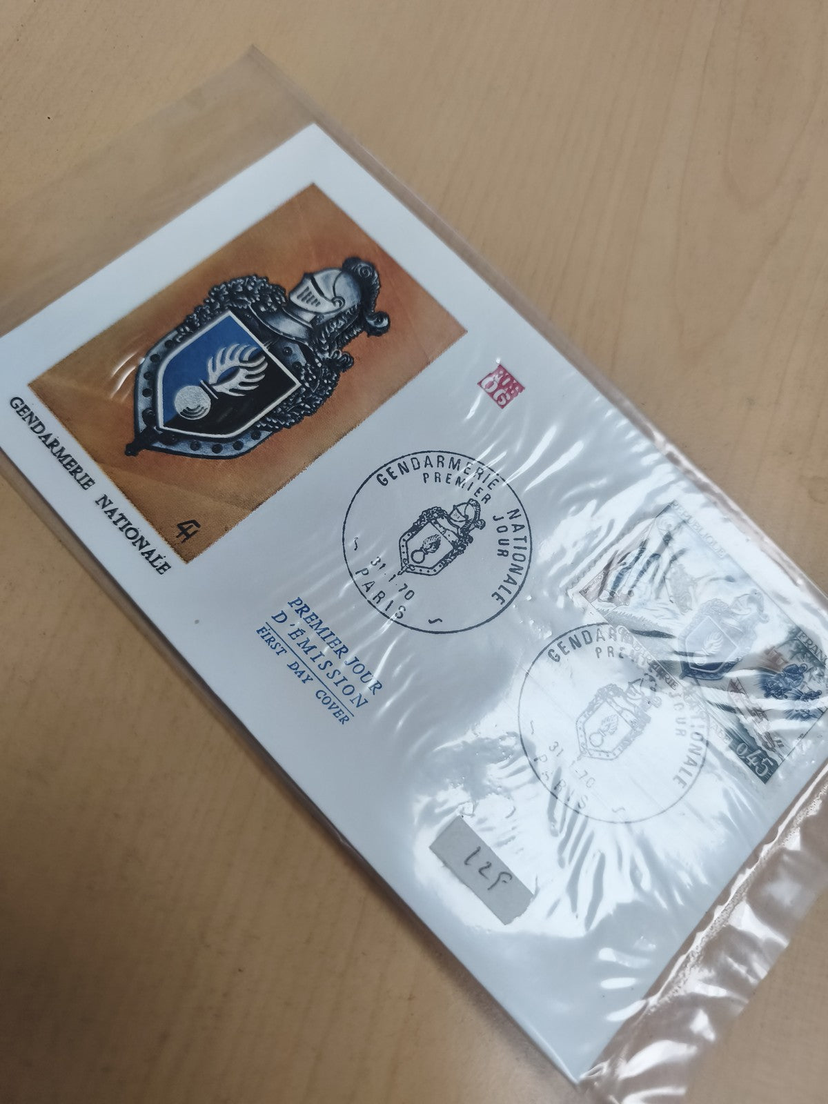 Enveloppe Premier Jour Gendarmerie Nationale blason FDC philatélie France