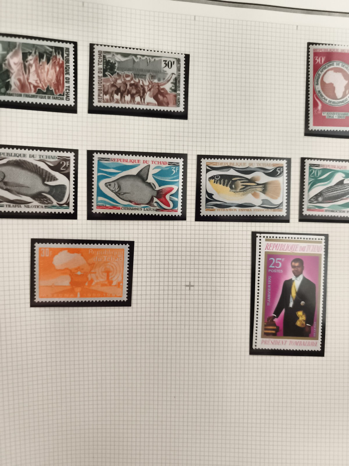 Timbres neufs République du Tchad animaux poissons thématiques Afrique vintage