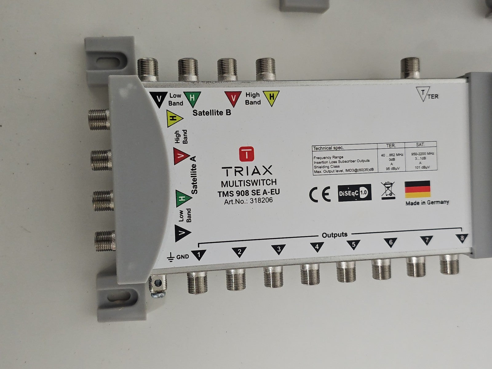 Multiswitch Triax TMS 1712 CE P 17 Entrées 12 Sorties Répartiteur Satellite TV