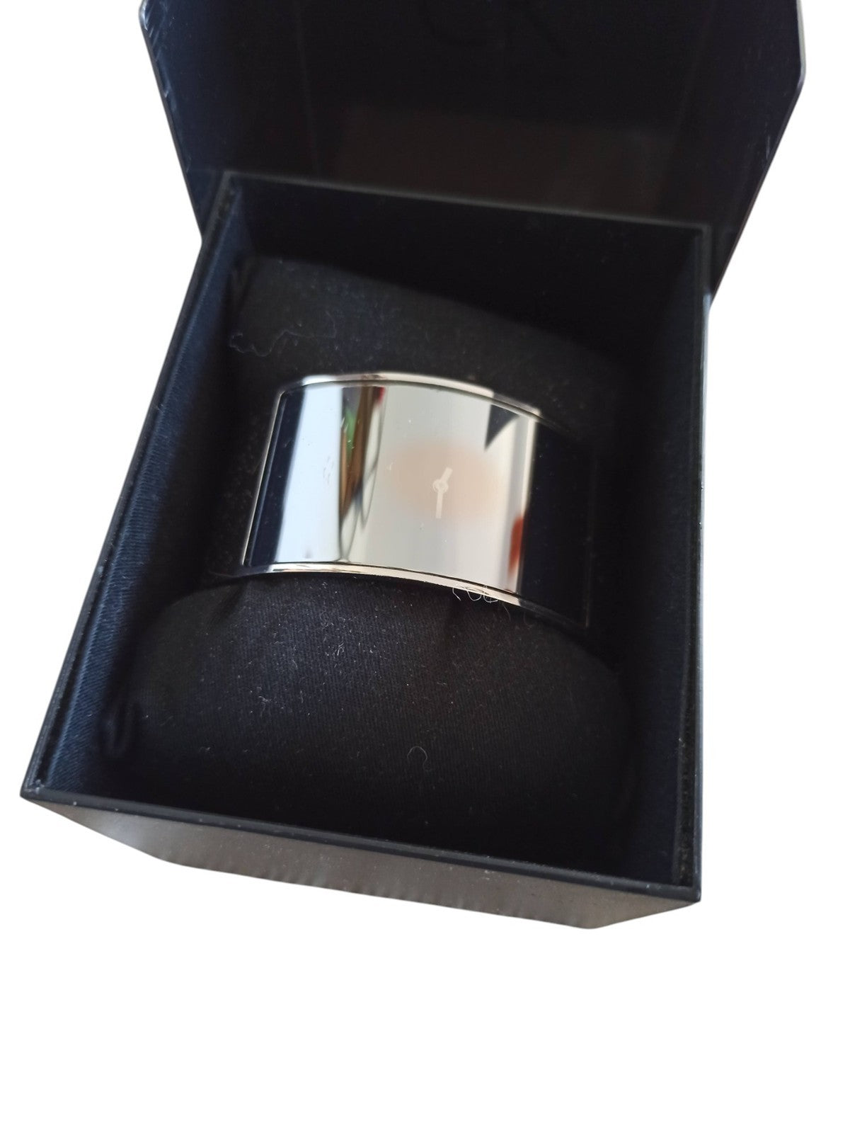 Montre femme Calvin Klein vintage swiss made boîtier présentoir CK