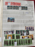 Lot de timbres divers oblitérés, motifs floraux et portraits, couleurs variées