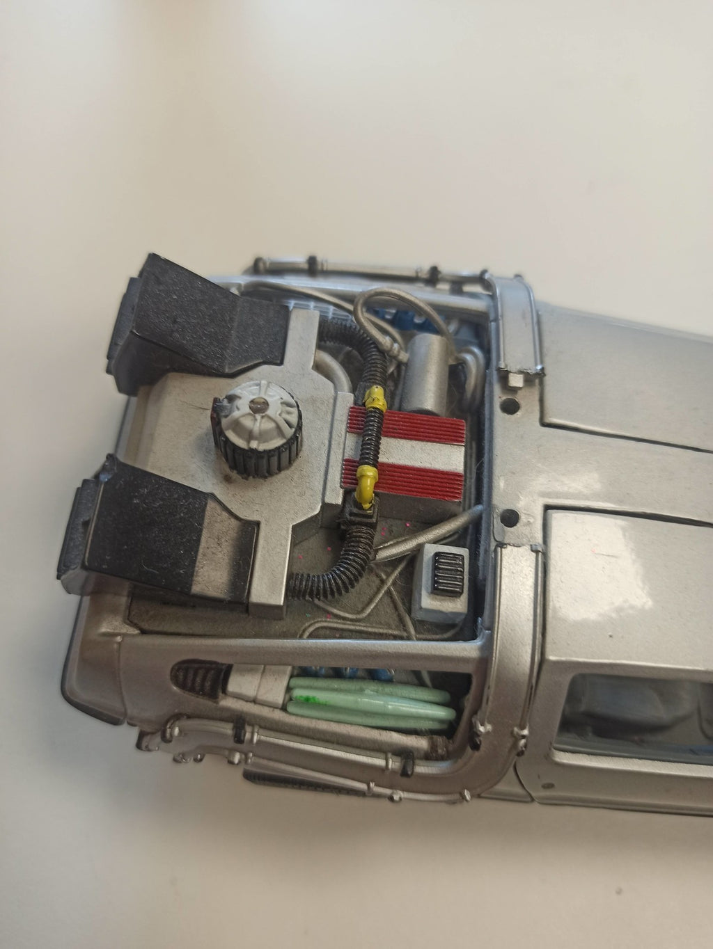 Voiture miniature DeLorean Welly rétro argentée Back to the Future II